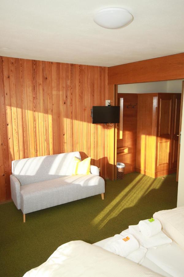 Haus Kristall บาค ภายนอก รูปภาพ